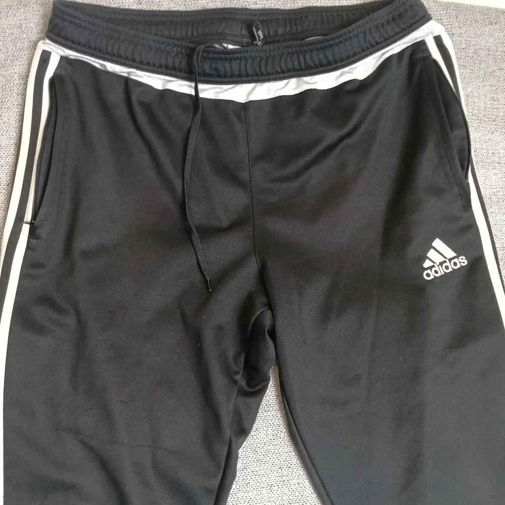 adidas classic tiro